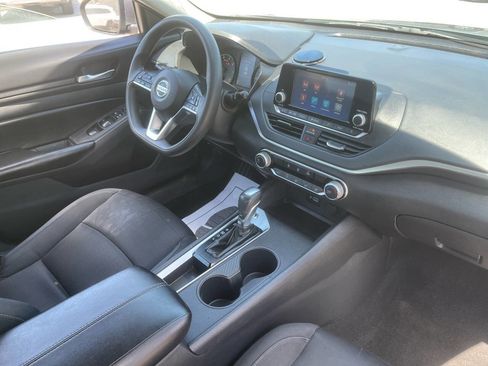 Used 2022 Nissan Altima 2.5 S image 26