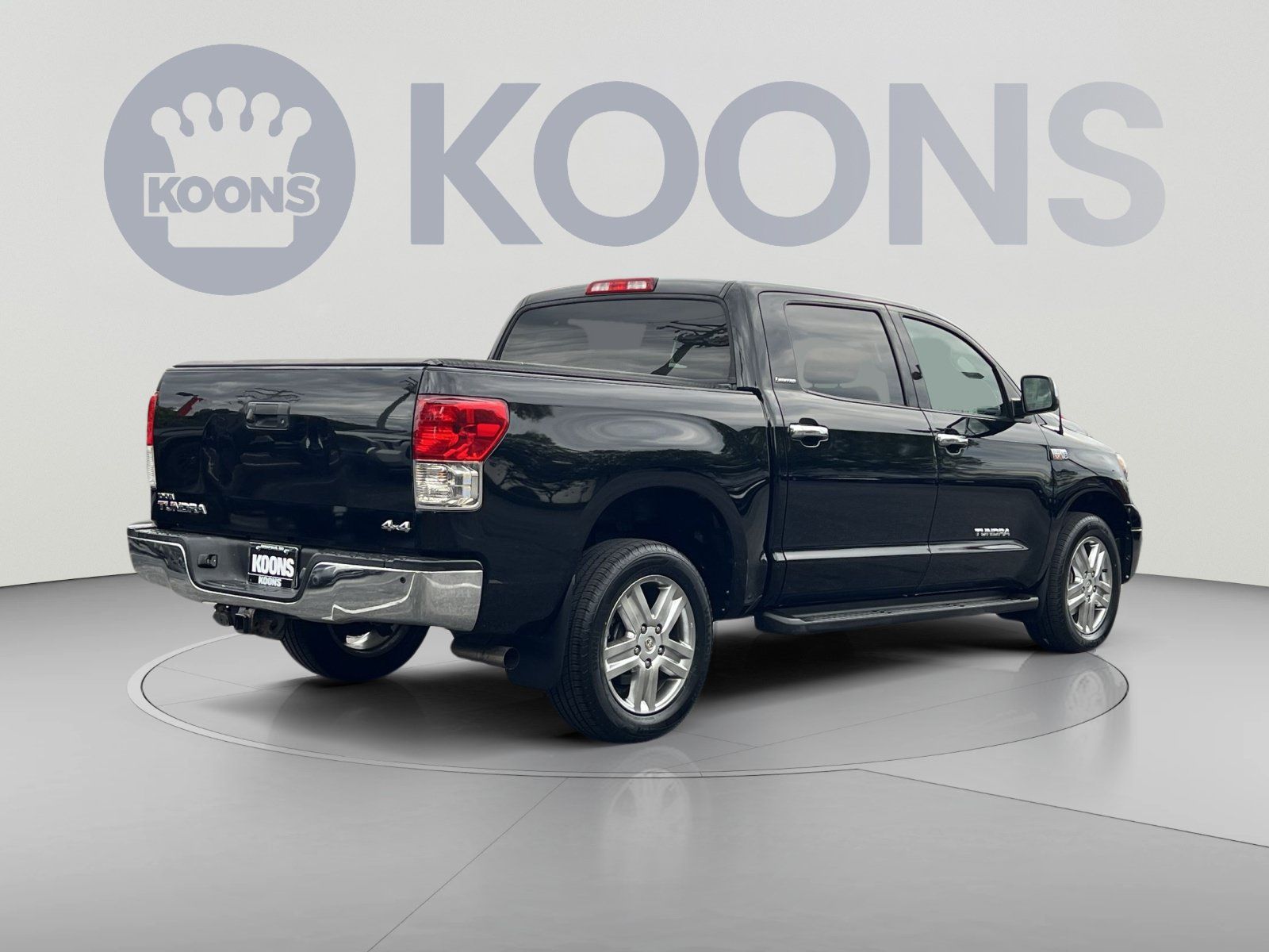 Used 2011 Toyota Tundra Limited w/ Memory Pkg AWD/4WD image 8