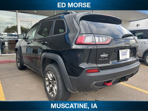 Used 2022 Jeep Cherokee Trailhawk w/ Trailer Tow Group AWD/4WD image 3