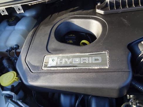 Certified 2017 Ford C-MAX Titanium w/ Equipment Group 301A image 44