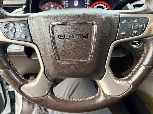 Used 2016 GMC Yukon XL Denali w/ Open Road Package AWD/4WD image 39