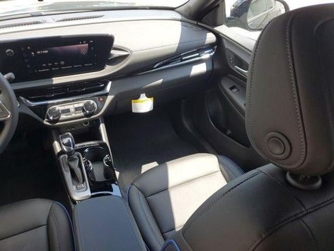 New 2026 Buick Envista Sport Touring w/ Convenience I Package FWD image 7