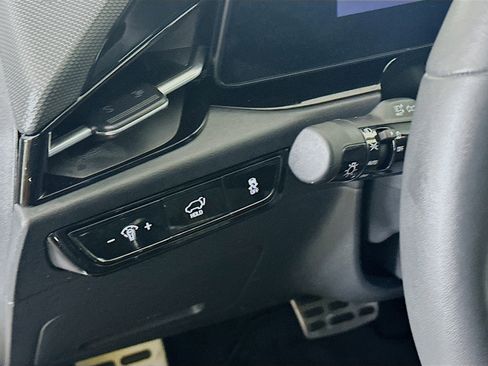 Used 2024 Kia Niro Wave w/ Wave Preserve Package image 17