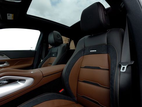 New 2026 Mercedes-Benz GLE 53 AMG 4MATIC Coupe image 40