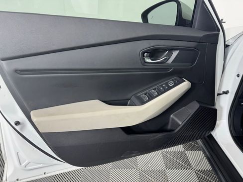 Used 2024 Honda Accord EX image 9