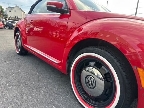 Used 2013 Volkswagen Beetle 2.5 FWD image 9