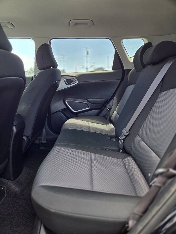 Used 2022 Kia Soul LX FWD image 21