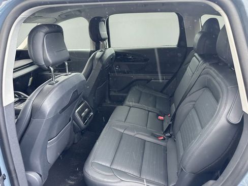 New 2026 Lincoln Nautilus Reserve w/ Jet Appearance Package AWD/4WD image 10