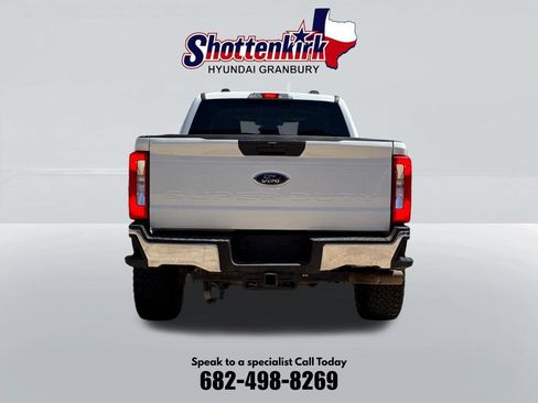 Used 2025 Ford F250 XLT w/ FX4 Off-Road Package AWD/4WD image 7