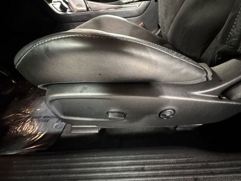 Used 2021 Dodge Challenger R/T Scat Pack w/ Plus Package image 18