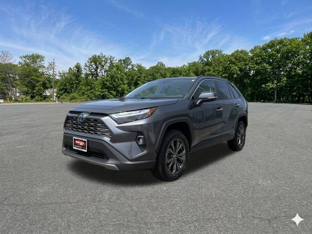 Used 2024 Toyota RAV4 Limited AWD/4WD image 4