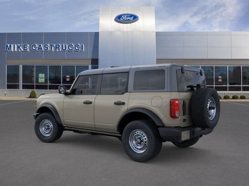 New 2026 Ford Bronco 4-Door AWD/4WD image 4