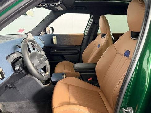 Used 2025 MINI Cooper Countryman S w/ Comfort Package Max image 23