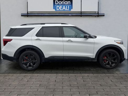 Used 2023 Ford Explorer ST w/ Equipment Group 401A AWD/4WD image 2