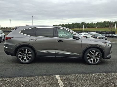 Certified 2022 Acura MDX SH-AWD w/ Technology Package image 7