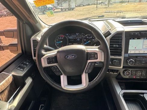Used 2019 Ford F250 Lariat w/ Lariat Ultimate Package image 15