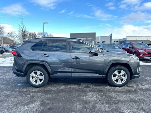 Used 2019 Toyota RAV4 XLE image 14