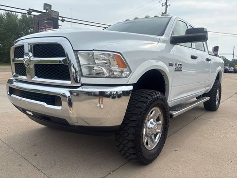 Used 2015 RAM 2500 Tradesman w/ Chrome Appearance Group AWD/4WD image 1