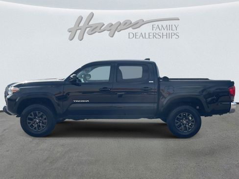 Used 2020 Toyota Tacoma SR5 image 6