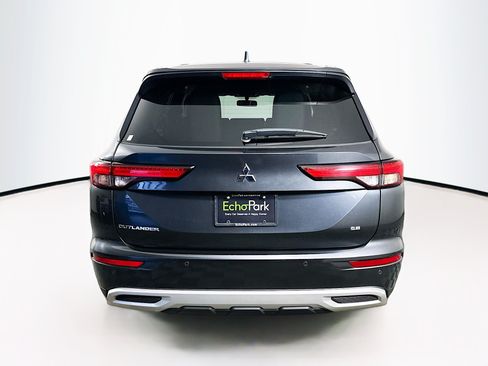 Used 2024 Mitsubishi Outlander SE AWD/4WD image 7