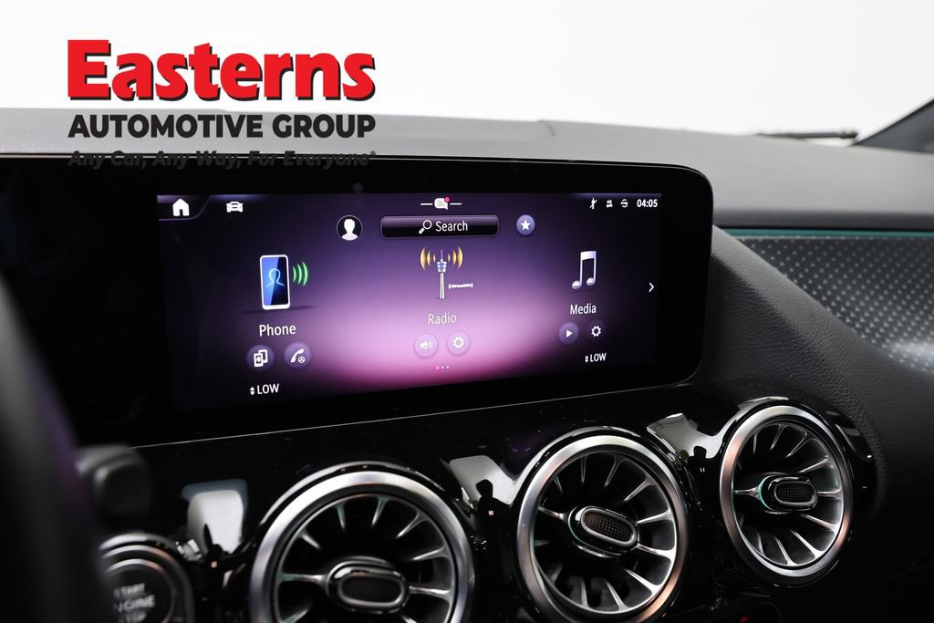 Used 2025 Mercedes-Benz GLA 250 image 19