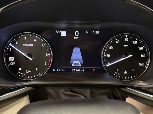 Used 2023 Buick Envision Avenir image 24