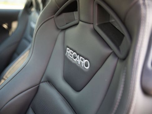 Used 2025 Ford Mustang GT Premium w/ GT Performance Package RWD image 21