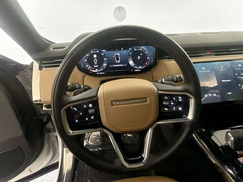 Certified 2025 Land Rover Range Rover Sport SE AWD/4WD image 11