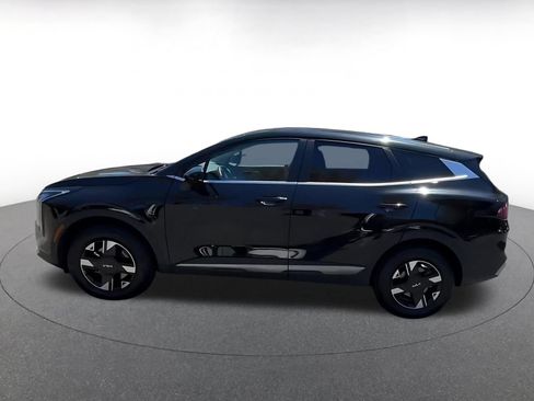 Used 2026 Kia Sportage LX AWD/4WD image 9