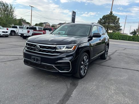 Used 2021 Volkswagen Atlas SEL R-Line AWD/4WD image 3