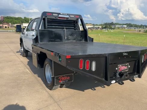 Used 2025 Chevrolet Silverado 3500 W/T AWD/4WD image 7