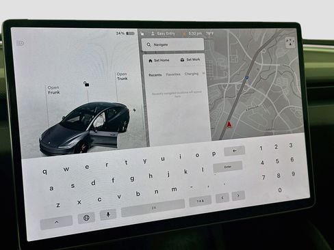 Used 2025 Tesla Model 3 Performance AWD/4WD image 19