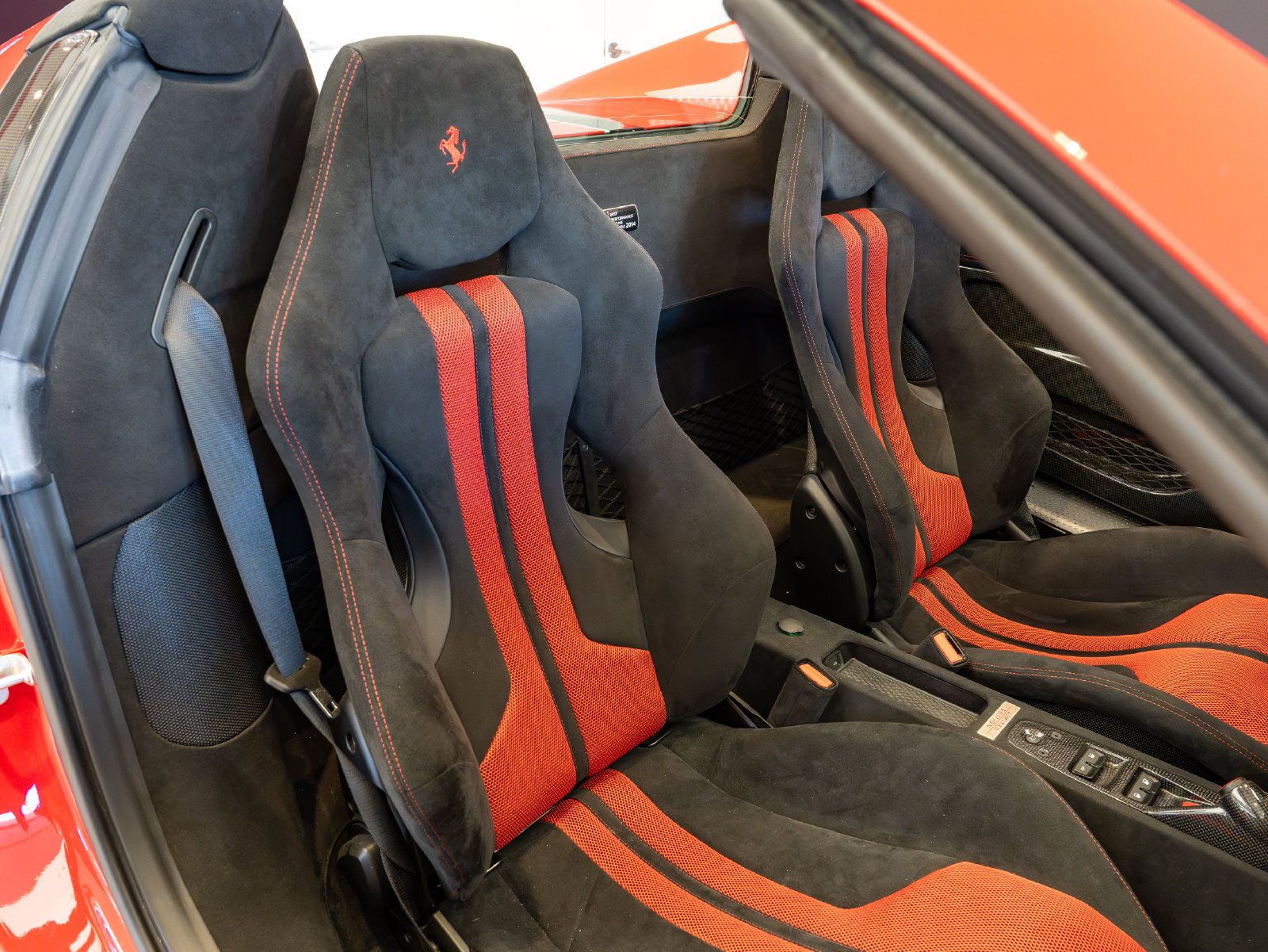 Used 2015 Ferrari 458 Speciale A RWD image 19