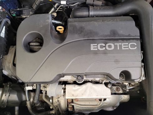 Used 2020 Chevrolet Equinox LT w/ Driver Convenience Package image 30