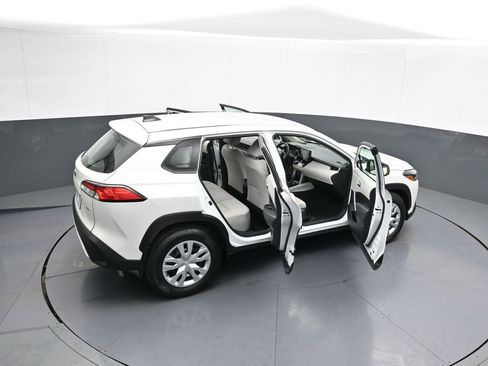 Certified 2022 Toyota Corolla Cross L AWD/4WD image 44