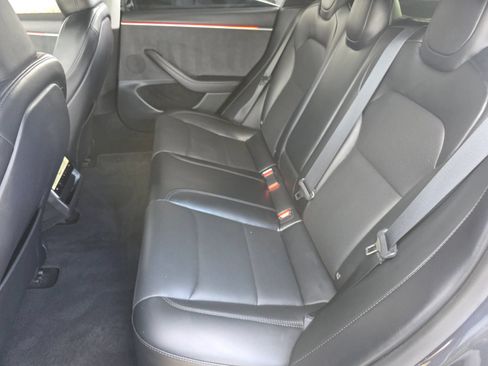 Used 2025 Tesla Model 3 Long Range AWD/4WD image 34