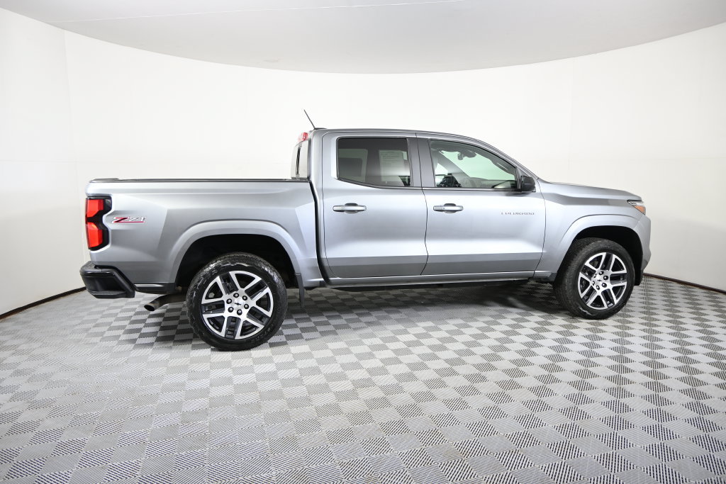Used 2023 Chevrolet Colorado Z71 w/ Z71 Convenience Package 2 AWD/4WD image 8