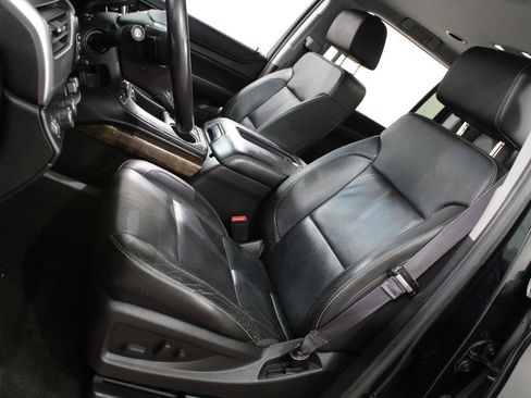 Used 2015 Chevrolet Suburban LT w/ Max Trailering Package AWD/4WD image 13