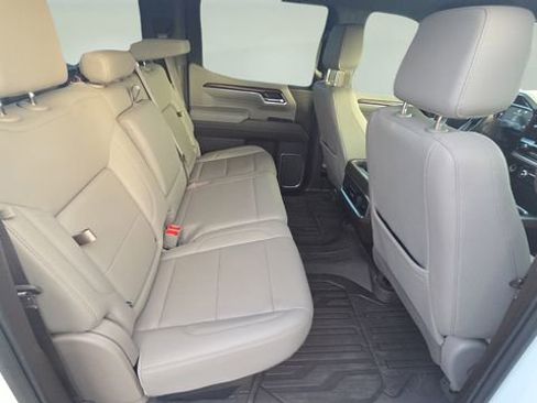 Used 2023 GMC Sierra 1500 SLT w/ SLT Premium Package image 19