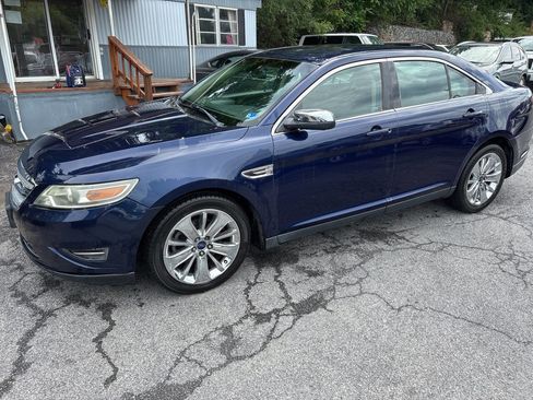 Used 2011 Ford Taurus Limited FWD image 1