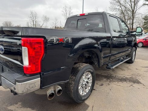 Used 2017 Ford F250 Lariat w/ Lariat Ultimate Package image 11