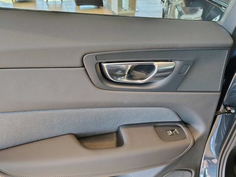 New 2026 Volvo XC60 T8 Ultra w/ Climate Package AWD/4WD image 14