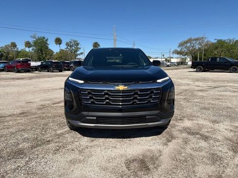 New 2026 Chevrolet Equinox LT w/ Convenience Package II FWD image 18