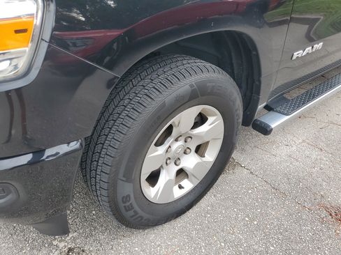 Used 2022 RAM 1500 Big Horn RWD image 5