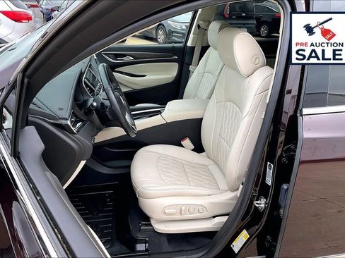 Used 2023 Buick Enclave Avenir w/ Trailering Package, 5000 lbs. FWD image 25