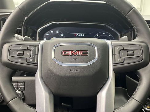 Certified 2026 GMC Sierra 1500 Elevation w/ Elevation Premium Package AWD/4WD image 15