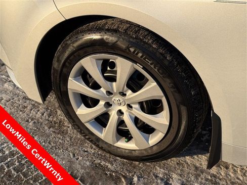 Used 2025 Toyota Corolla LE image 10