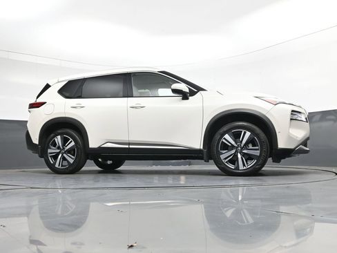 Used 2023 Nissan Rogue SL w/ SL Premium Package FWD image 39