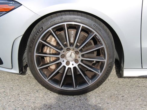 Used 2021 Mercedes-Benz CLA 35 AMG 4MATIC image 8