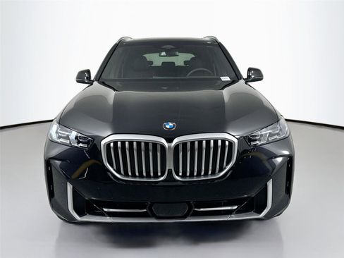 New 2026 BMW X5 sDrive40i RWD image 2